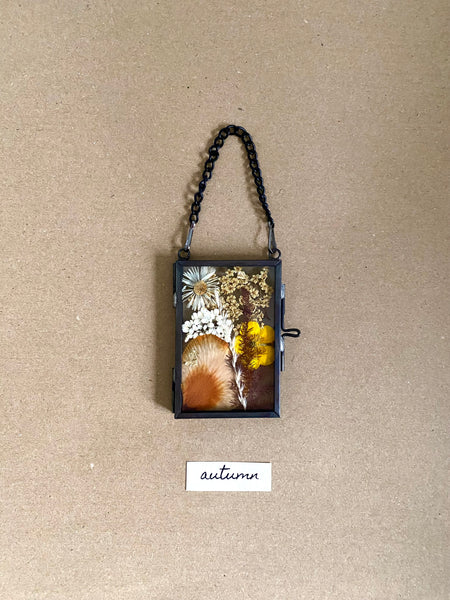 Mini Pressed Flower Frame – Autumn Edition