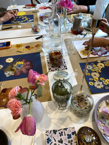 Private Flower Pressing Workshop (6-10 people)